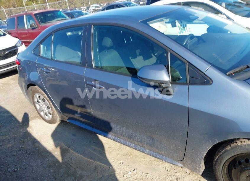 Photo 13 of 2025 Toyota Corolla LE (VIN 5YFB4MDE7SP240911)