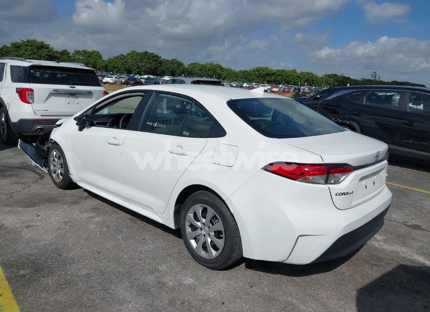 Photo 3 of 2025 Toyota Corolla LE (VIN 5YFB4MDE7SP245168)