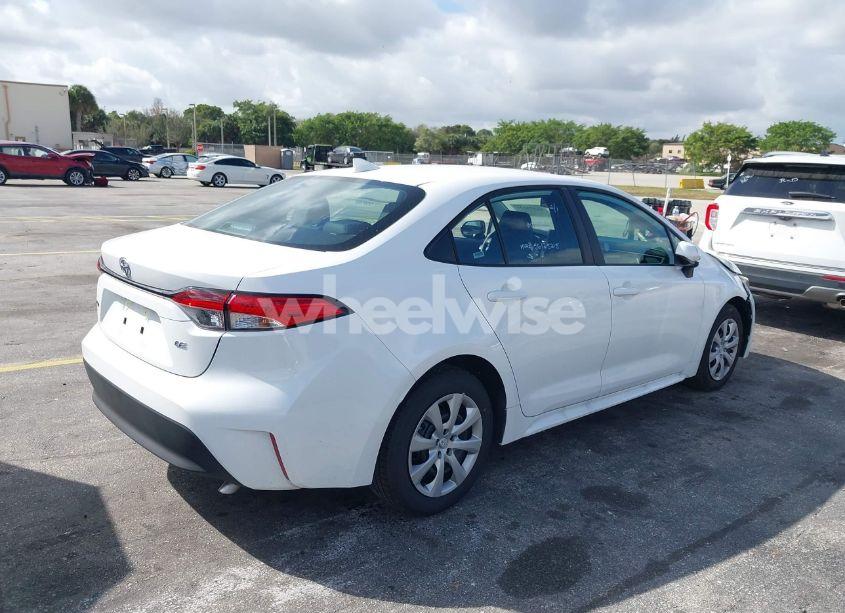 Photo 4 of 2025 Toyota Corolla LE (VIN 5YFB4MDE7SP245168)