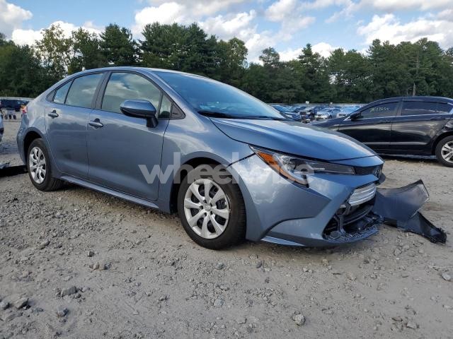 2025 TOYOTA COROLLA LE (VIN 5YFB4MDE7SP257921) main photo