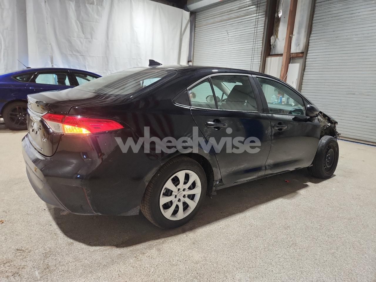 Photo 3 of 2025 TOYOTA COROLLA LE (VIN 5YFB4MDE7SP259698)