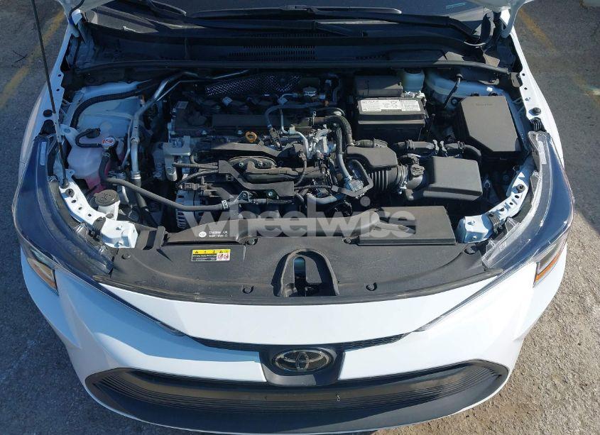 Photo 10 of 2025 Toyota Corolla LE (VIN 5YFB4MDE7SP276338)