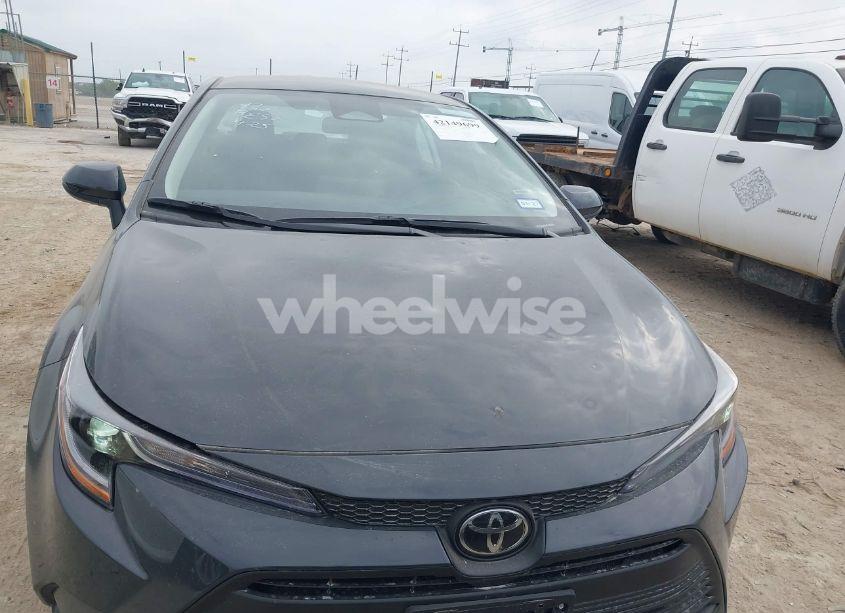 Photo 6 of 2025 Toyota Corolla LE (VIN 5YFB4MDE7SP277876)