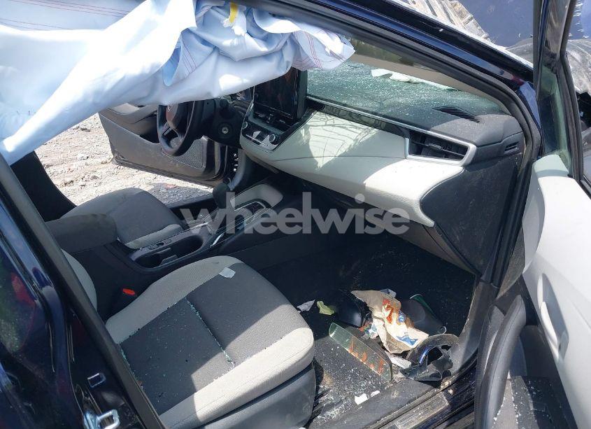 Photo 5 of 2025 Toyota Corolla LE (VIN 5YFB4MDE7SP287677)