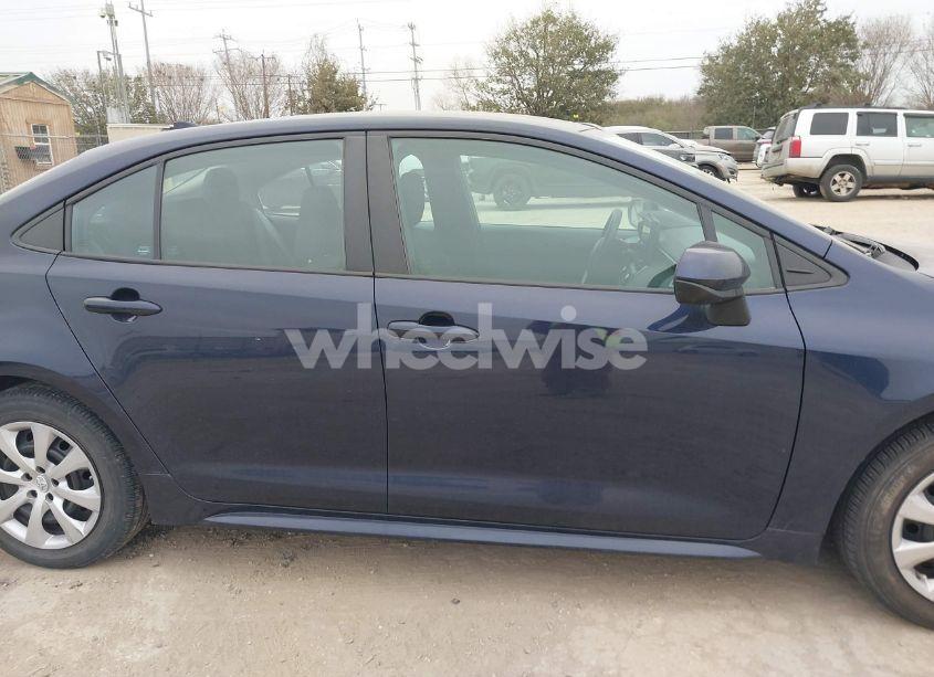 Photo 13 of 2023 Toyota Corolla LE (VIN 5YFB4MDE8PP025660)