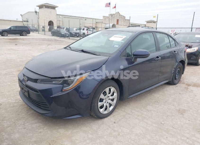 Photo 2 of 2023 Toyota Corolla LE (VIN 5YFB4MDE8PP025660)