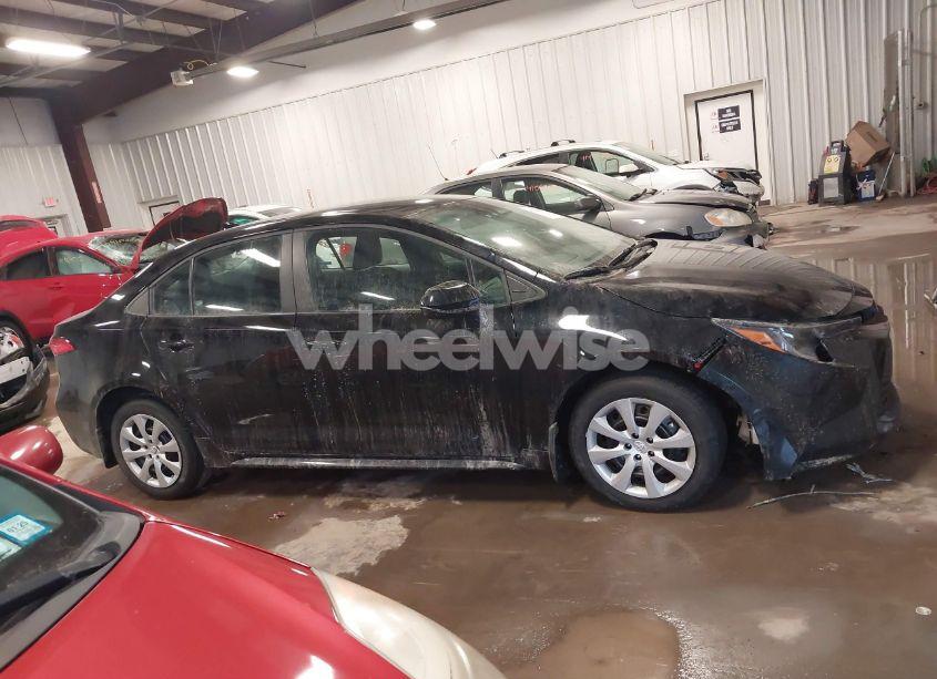 Photo 13 of 2023 Toyota Corolla LE (VIN 5YFB4MDE8PP027053)