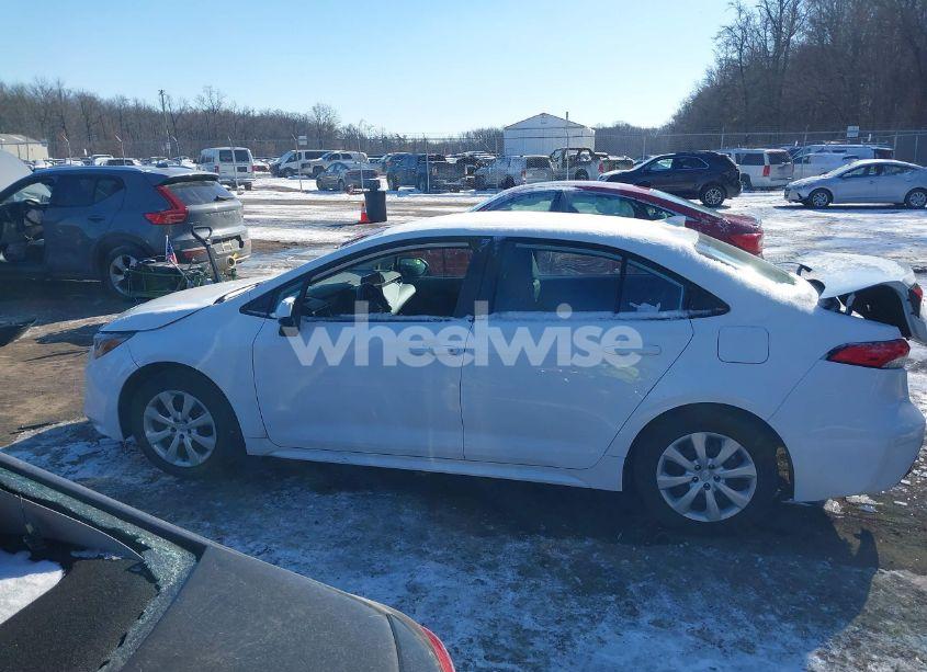 Photo 14 of 2023 Toyota Corolla LE (VIN 5YFB4MDE8PP029613)