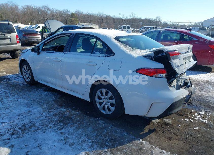 Photo 3 of 2023 Toyota Corolla LE (VIN 5YFB4MDE8PP029613)