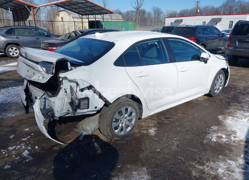 Photo 4 of 2023 Toyota Corolla LE (VIN 5YFB4MDE8PP029613)