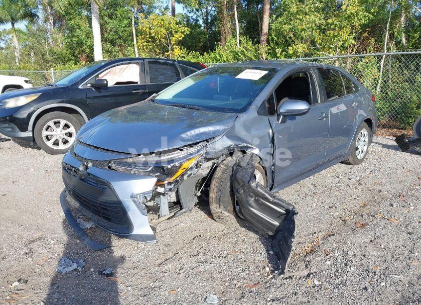 Photo 2 of 2023 Toyota Corolla LE (VIN 5YFB4MDE8PP053376)