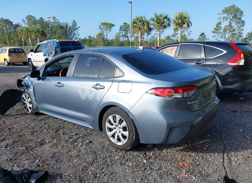 Photo 3 of 2023 Toyota Corolla LE (VIN 5YFB4MDE8PP053376)