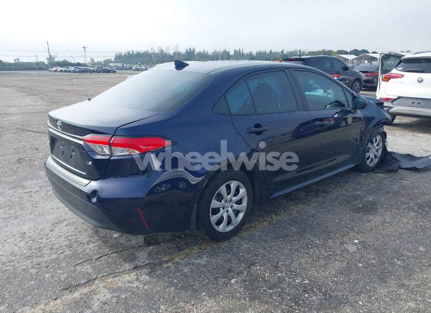 Photo 4 of 2024 Toyota Corolla LE (VIN 5YFB4MDE8RP091869)