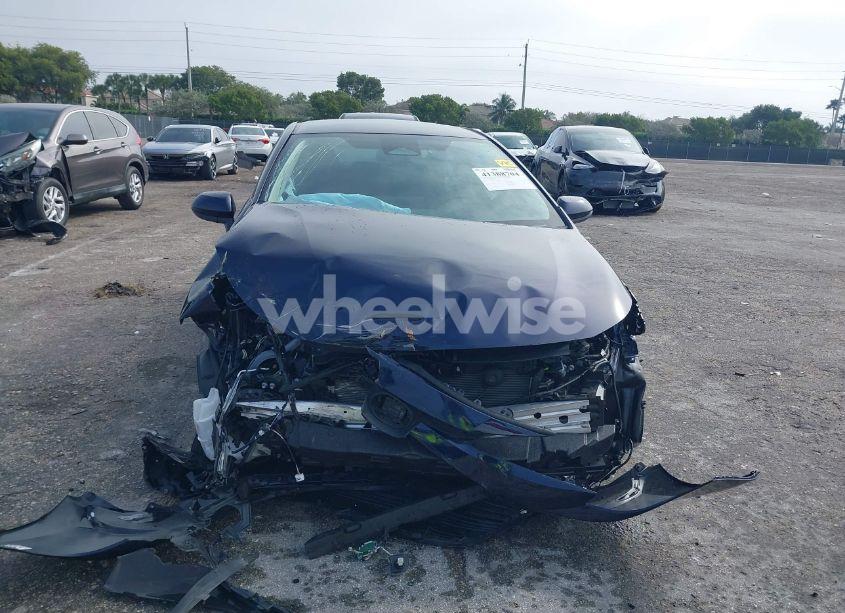 Photo 6 of 2024 Toyota Corolla LE (VIN 5YFB4MDE8RP091869)