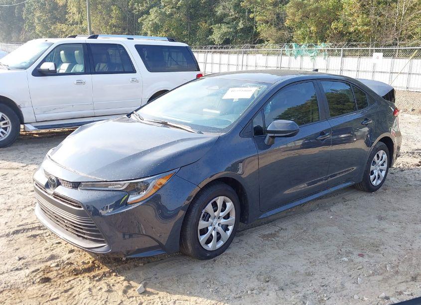 Photo 2 of 2024 Toyota Corolla LE (VIN 5YFB4MDE8RP097591)