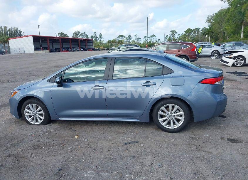 Photo 14 of 2024 Toyota Corolla LE (VIN 5YFB4MDE8RP115460)