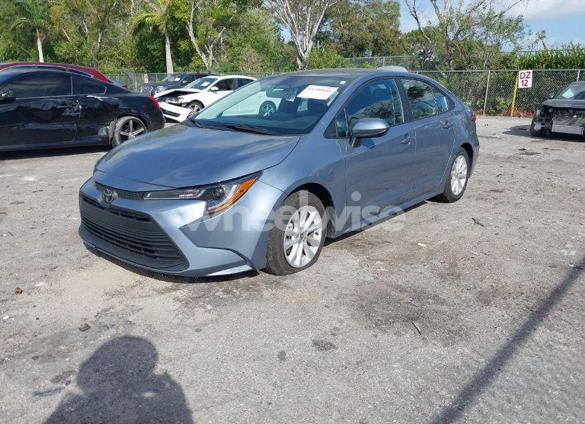 Photo 2 of 2024 Toyota Corolla LE (VIN 5YFB4MDE8RP115460)
