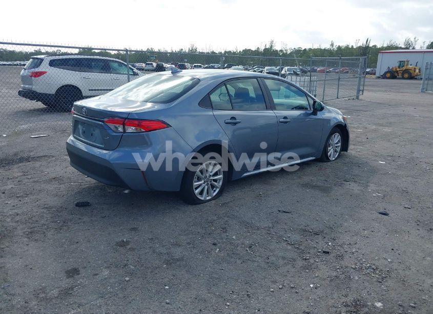 Photo 4 of 2024 Toyota Corolla LE (VIN 5YFB4MDE8RP115460)