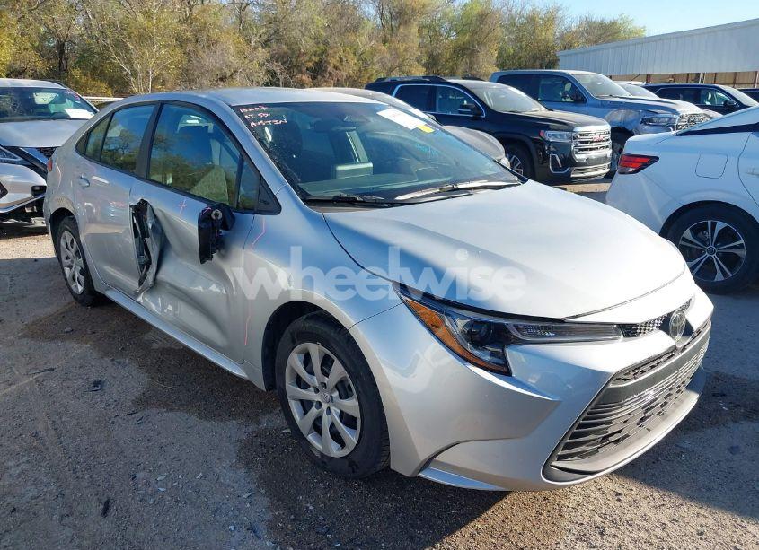 2024 Toyota Corolla LE (VIN 5YFB4MDE8RP168708) main photo