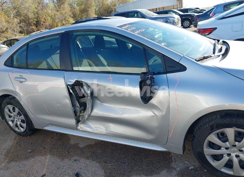 Photo 13 of 2024 Toyota Corolla LE (VIN 5YFB4MDE8RP168708)