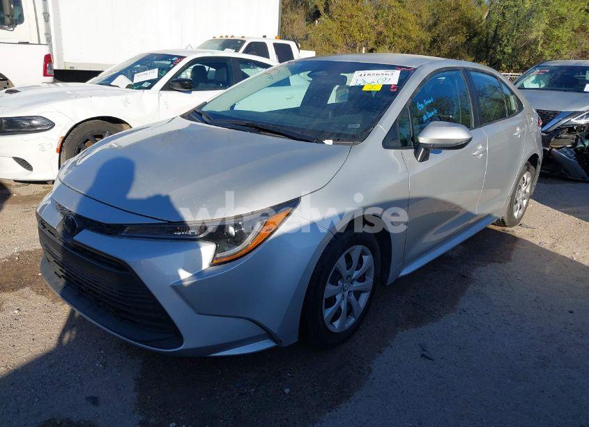 Photo 2 of 2024 Toyota Corolla LE (VIN 5YFB4MDE8RP168708)