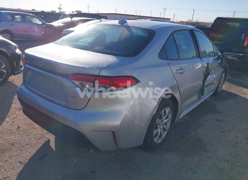 Photo 4 of 2024 Toyota Corolla LE (VIN 5YFB4MDE8RP168708)