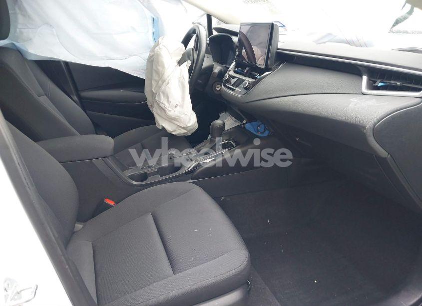 Photo 5 of 2024 Toyota Corolla LE (VIN 5YFB4MDE8RP170202)