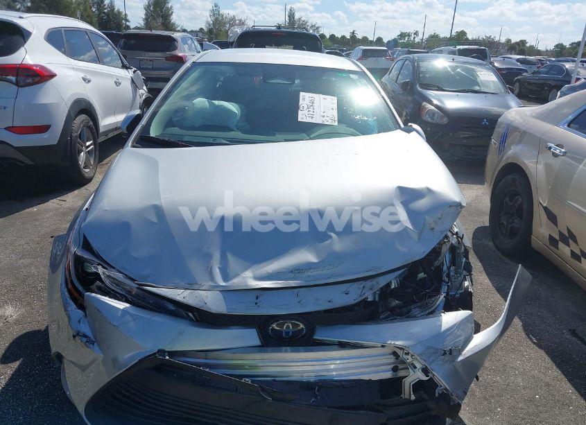 Photo 12 of 2024 Toyota Corolla LE (VIN 5YFB4MDE8RP170622)