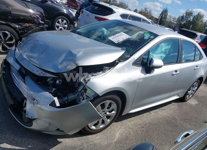 Photo 2 of 2024 Toyota Corolla LE (VIN 5YFB4MDE8RP170622)