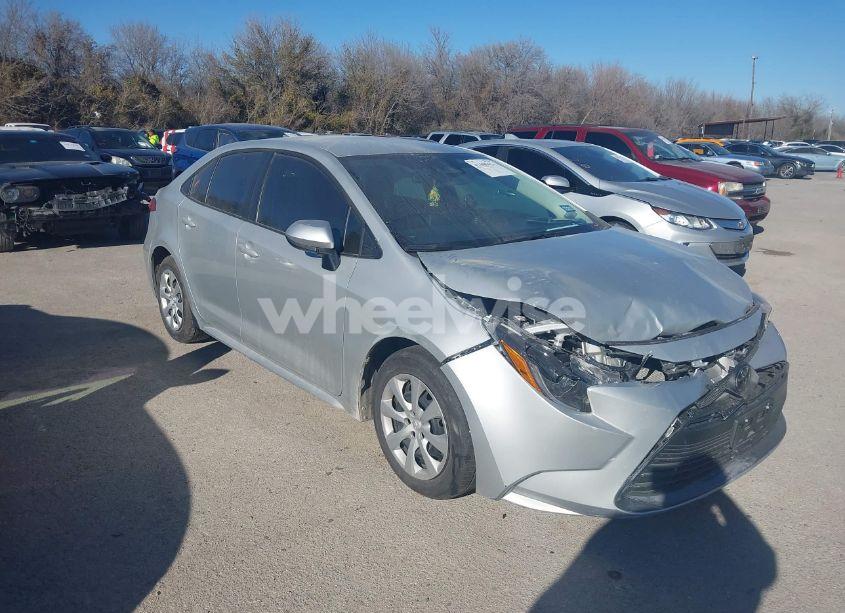 2024 Toyota Corolla LE (VIN 5YFB4MDE8RP189557) main photo