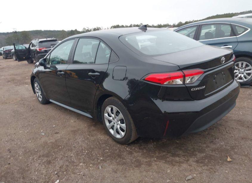 Photo 3 of 2024 Toyota Corolla LE (VIN 5YFB4MDE8RP190160)