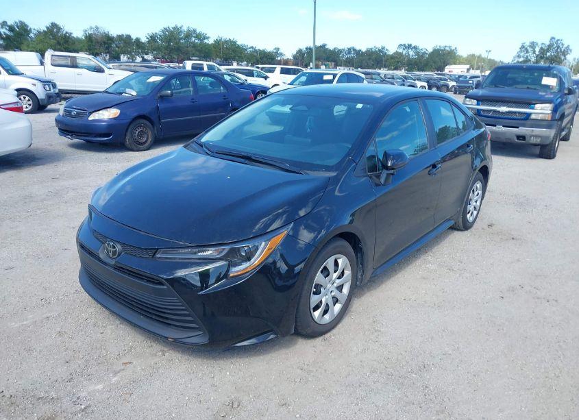Photo 2 of 2024 Toyota Corolla LE (VIN 5YFB4MDE8RP191454)