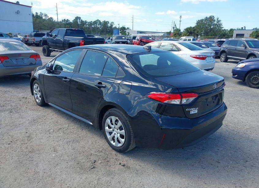 Photo 3 of 2024 Toyota Corolla LE (VIN 5YFB4MDE8RP191454)