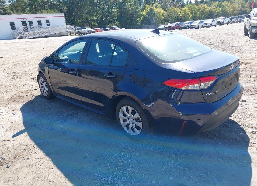 Photo 3 of 2024 Toyota Corolla LE (VIN 5YFB4MDE8RP198128)