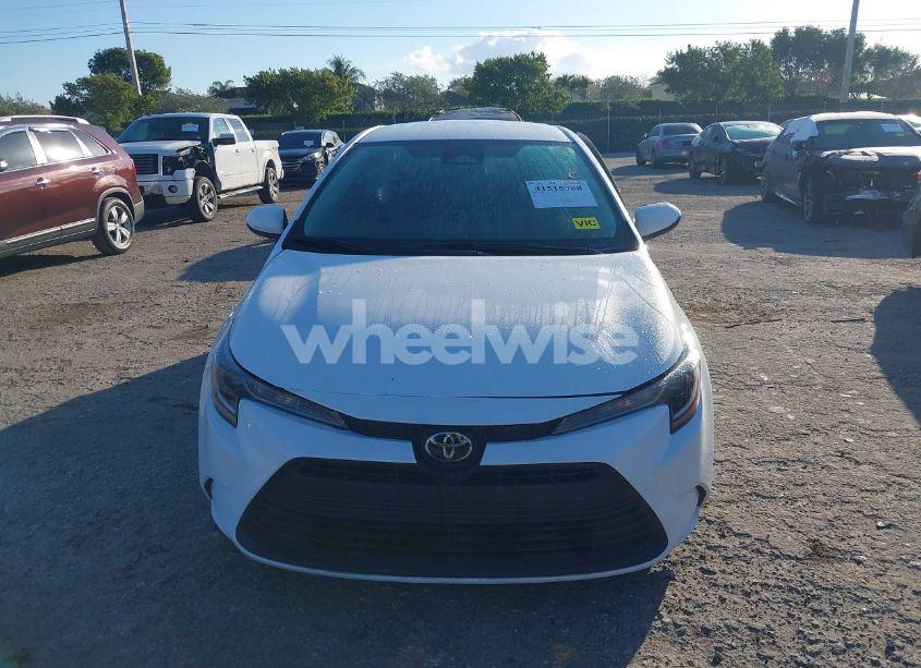 Photo 12 of 2024 Toyota Corolla LE (VIN 5YFB4MDE8RP203957)