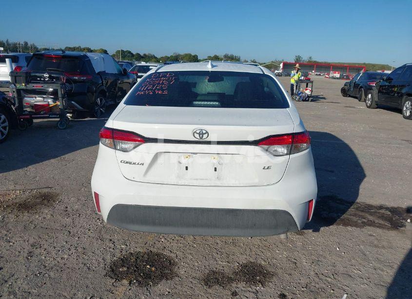 Photo 16 of 2024 Toyota Corolla LE (VIN 5YFB4MDE8RP203957)