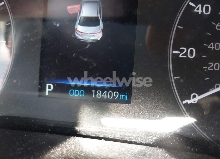 Photo 7 of 2024 Toyota Corolla LE (VIN 5YFB4MDE8RP203957)