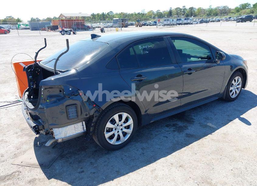 Photo 4 of 2024 Toyota Corolla LE (VIN 5YFB4MDE8RP210942)