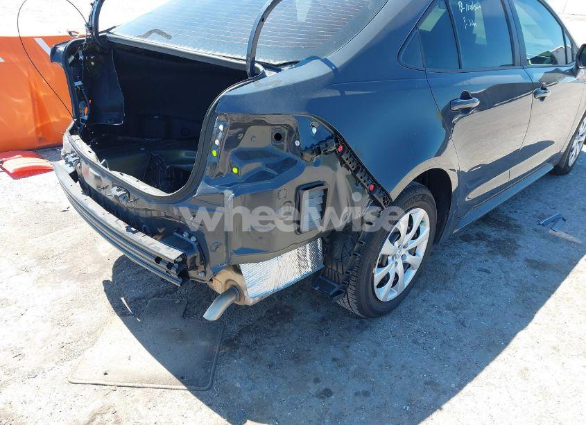 Photo 6 of 2024 Toyota Corolla LE (VIN 5YFB4MDE8RP210942)