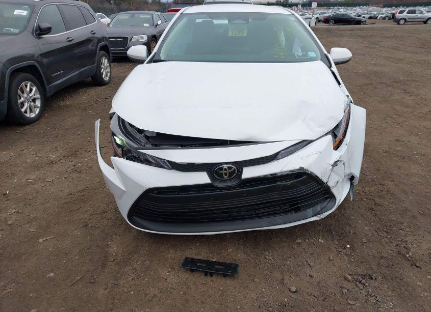 Photo 12 of 2024 Toyota Corolla LE (VIN 5YFB4MDE8RP214036)