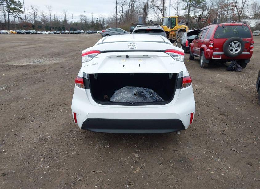 Photo 16 of 2024 Toyota Corolla LE (VIN 5YFB4MDE8RP214036)