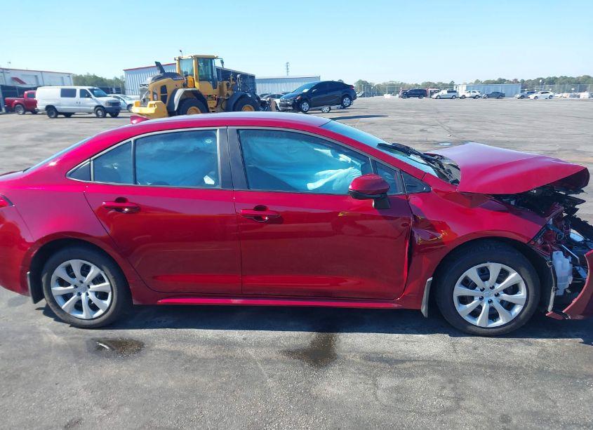 Photo 13 of 2024 Toyota Corolla LE (VIN 5YFB4MDE8RP214828)