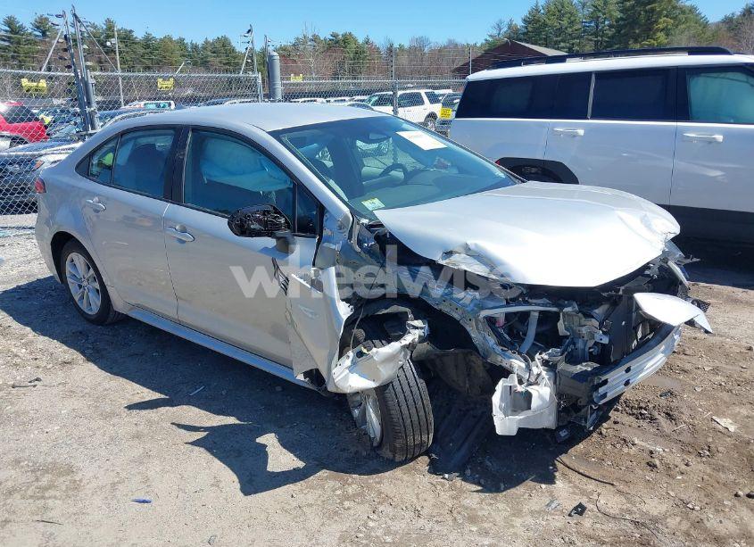 2024 Toyota Corolla LE (VIN 5YFB4MDE8RP225764) main photo