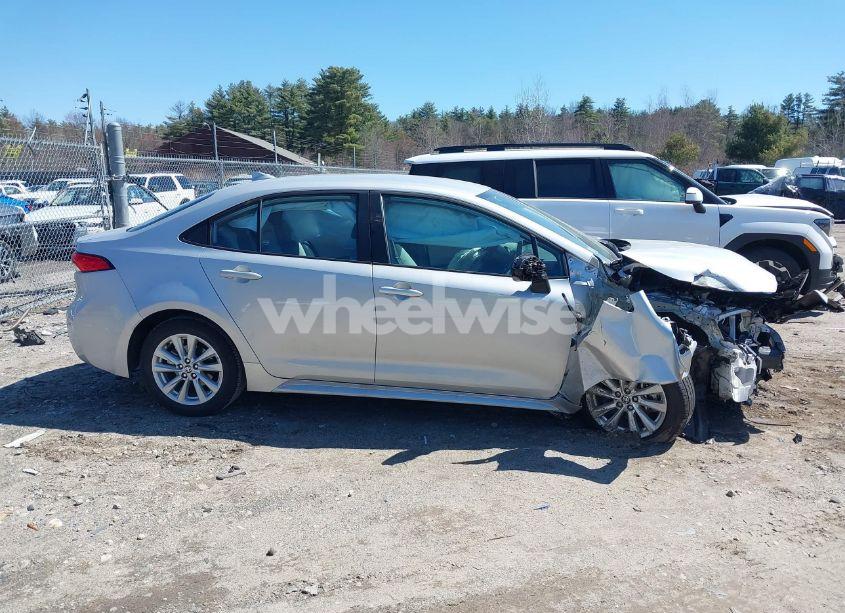 Photo 14 of 2024 Toyota Corolla LE (VIN 5YFB4MDE8RP225764)