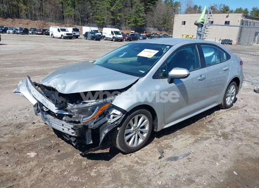 Photo 2 of 2024 Toyota Corolla LE (VIN 5YFB4MDE8RP225764)