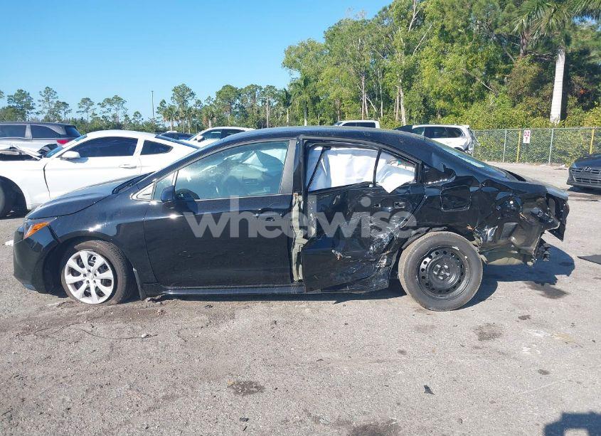 Photo 14 of 2025 Toyota Corolla LE (VIN 5YFB4MDE8SP241176)