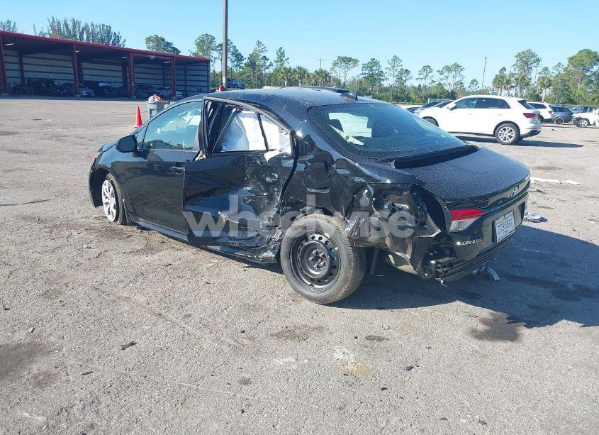 Photo 3 of 2025 Toyota Corolla LE (VIN 5YFB4MDE8SP241176)