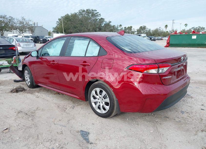 Photo 3 of 2025 Toyota Corolla LE (VIN 5YFB4MDE8SP250072)