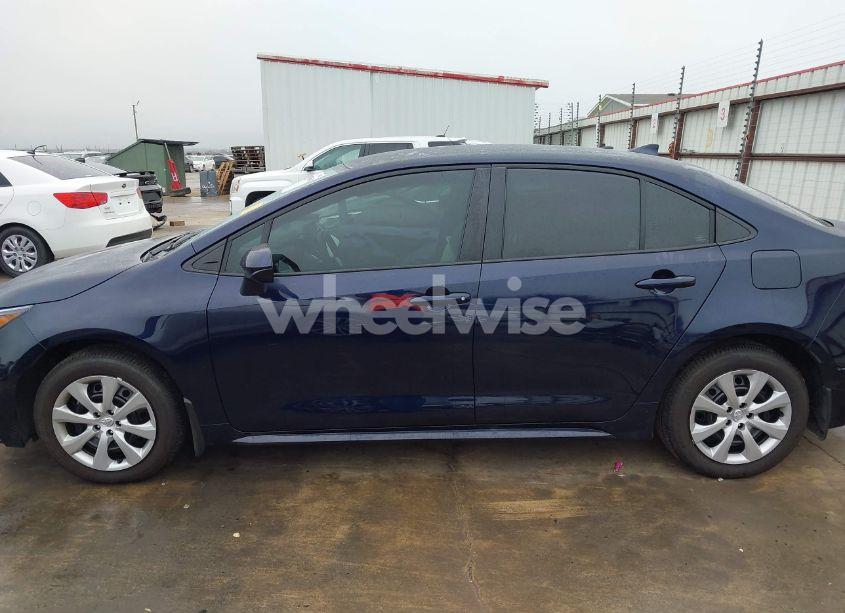 Photo 15 of 2025 Toyota Corolla LE (VIN 5YFB4MDE8SP258799)