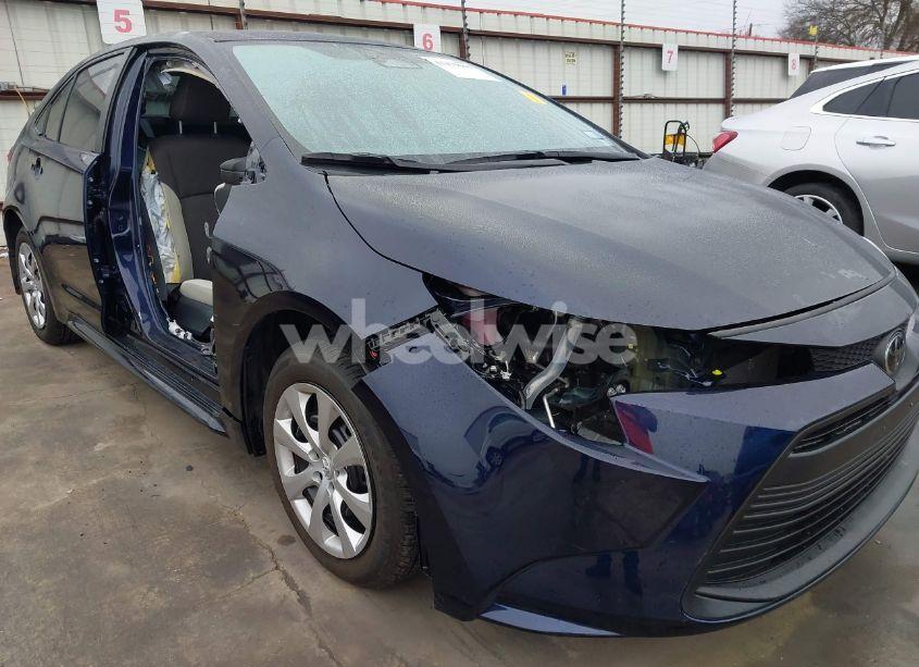 Photo 6 of 2025 Toyota Corolla LE (VIN 5YFB4MDE8SP258799)